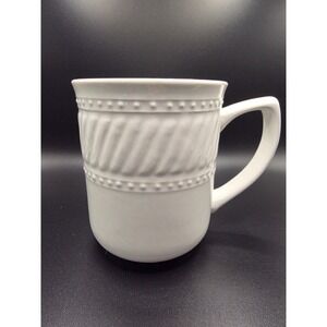 Gibson Elegant White Coffee Mug